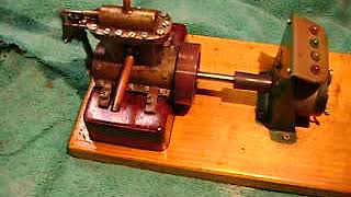 High speed single acting twin cyl steam engine model