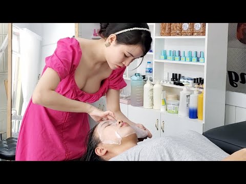 Her facial massage and face mask for glowing skin makes me feel better