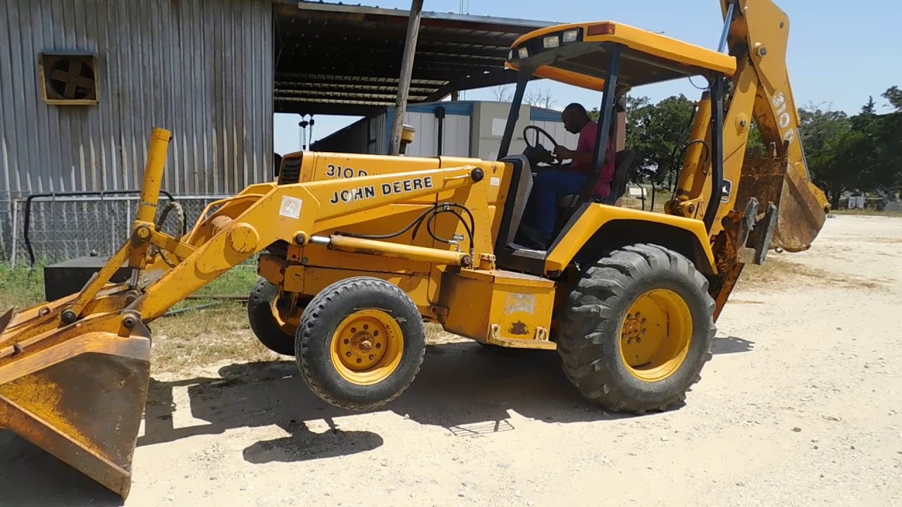 8402 JOHN DEERE 310D BACKHOE