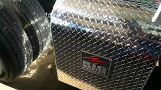 Apucenter.com installs a new Rigmaster apu for trucks
