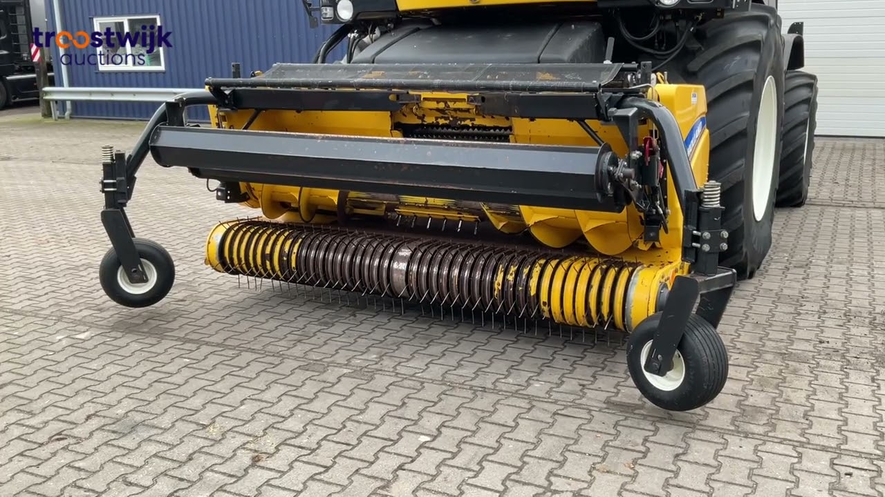 New Holland 273-Auction 43761-26