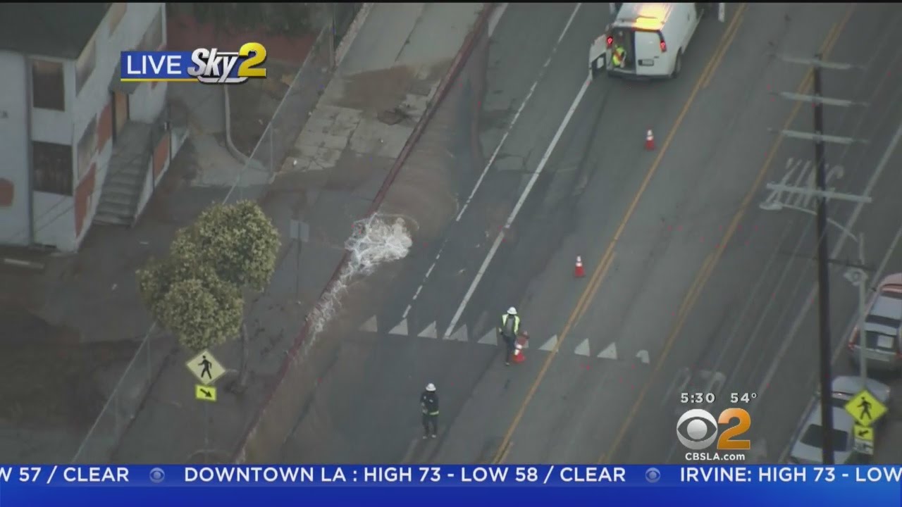 Water Main Break Shuts Down 8th Street In Boyle Heights - YouTube