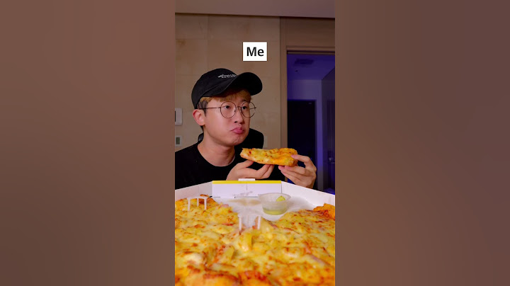 How to eat pineapple pizza