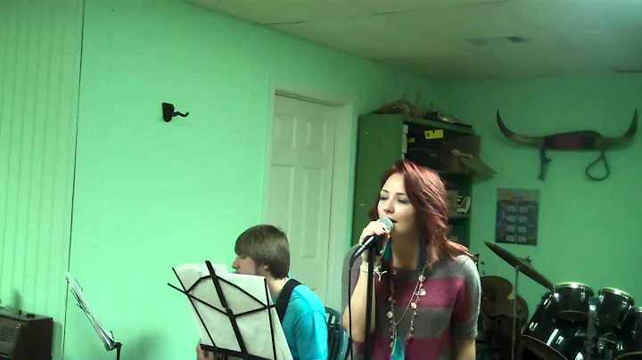 Macy J and Carey Jacobs Covering, "Last Kiss" Pear...