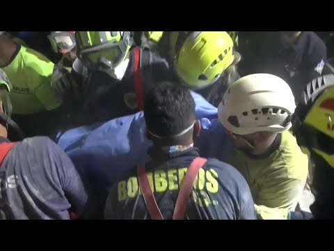 Woman rescued after being trapped for 36 hours under collapsed building following Colombia quake
