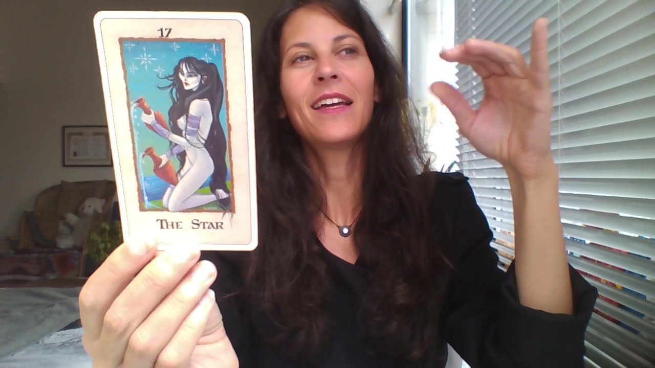 VIRGO - Your Brilliance Attracts an Audience...& a Mischievous Lover (Leo Season | Tarot Reading)