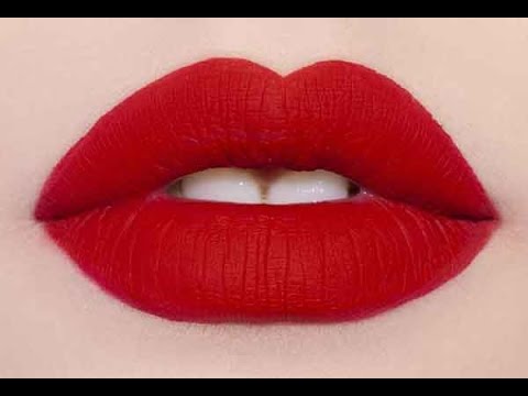 Video: Maquillaje de hoy: Labios rojos brillantes y suaves