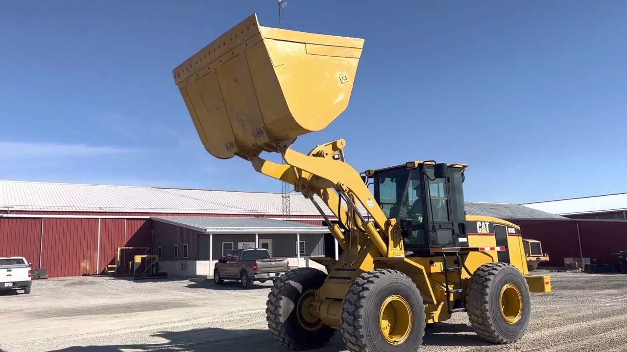 Cat 938G just finished up