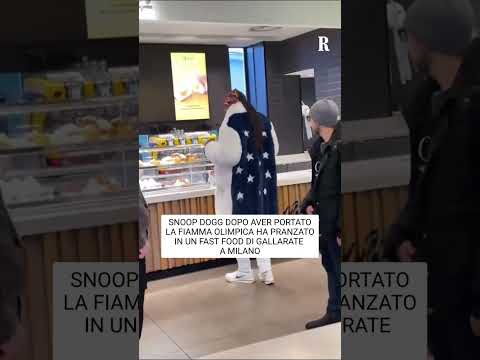 Video Snoop Dogg pranza in un fast food di Milano dopo evento Olimpiadi
