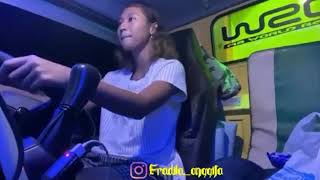 Story wa ll Waow Driver Wanita cantik Oleng.. truck mania indonesia