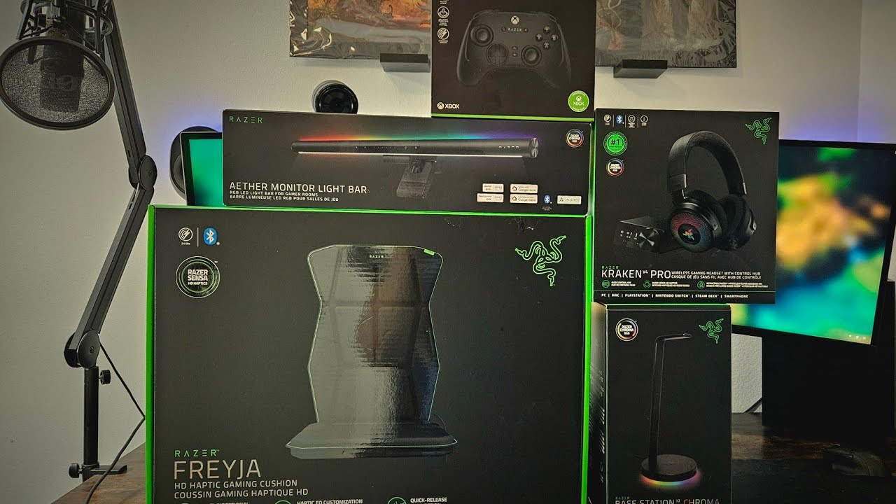 UPGRADED THE GAMING SET UP WITH A FULL-BLOWN RAZER DAY - YouTube