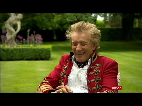 Rod Stewart On Performing For The Queen Platinum Jubilee 2022