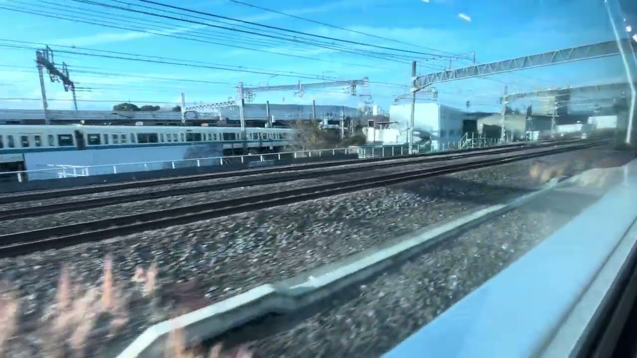 湘南新宿ライン高崎線直通特別快速高崎行（前5両籠原止まり）小田原駅〜国府津駅　側面展望