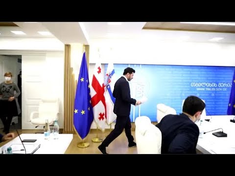 2021 წლის თბილისის მთავრობის ბოლოს სხდომა,  კალაძემ ბრალდებებზე პასუხს  და მედიის კრიტიკას დაუთმო