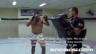 Mauricio "Shogun" Rua trains for the Belt UFC 113