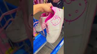 MINI THRIFT HAUL #thrifthaul #thrift #thrifting #haul #hellokitty #thrifted #thrifty #cute