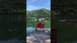 بحيرة بليفا في يايتس #البوسنة #السياحة #سياحة #الطبيعة #جمال_الطبيعة #بحيرة