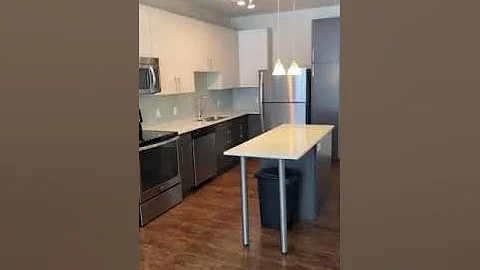 Inman Quarter-B1 1x1 703 sq.ft.