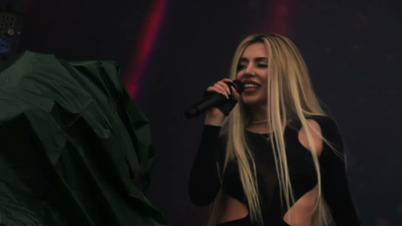 AVA MAX - Lollapalooza Paris 2023