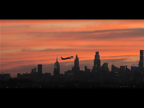 Manhattan Sunset & Scenic Aircraft Spotting LIVE + ATC LaGuardia Airport New York City 10-10-25 12pm
