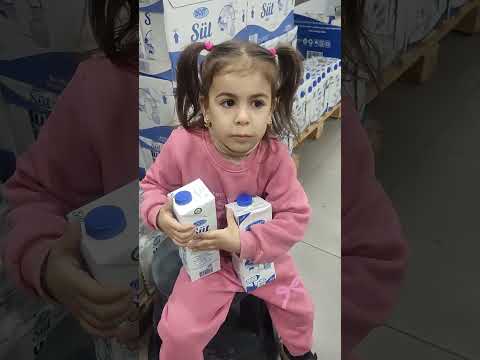 عم تستنا تساعدها ونحنا عم ندور عليها هههههههه  اسطنبول النظافه اهميه  المراه