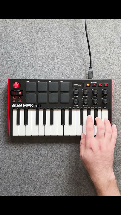 The Weeknd - Blinding Lights (Instrumental Akai MPK mini cover)