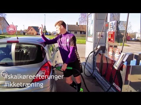 Video: Hvad Laver En Fodbold- Eller Hockeyholdschef?