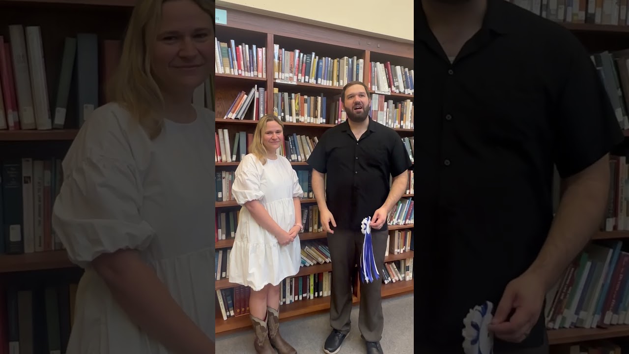 Join Congregation Agudas Achim for the High Holidays by purchasing a homecoming mum!