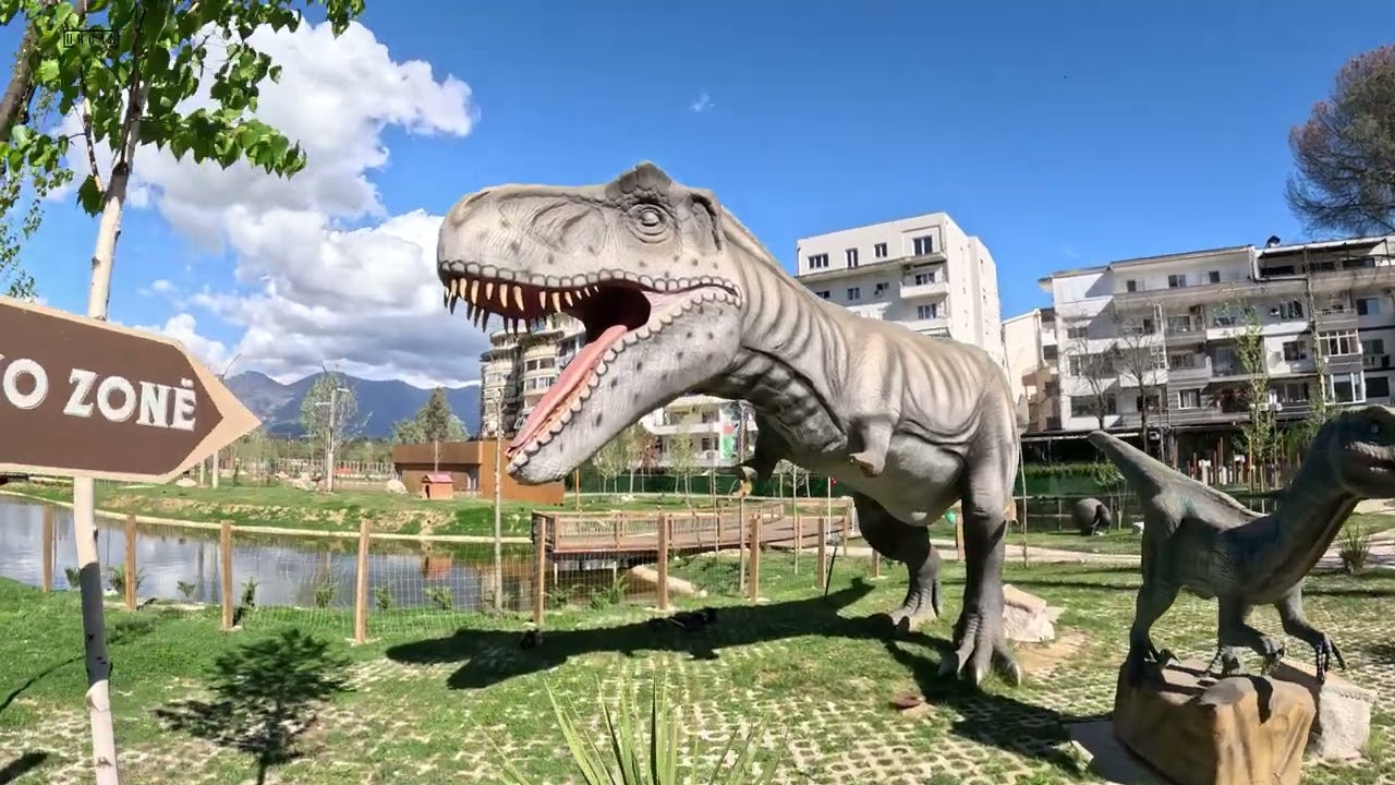 🦁🐶Kopshti zoologjik ne Tirane - Vizite nga Onisa dhe Teo - ( Zoo Tirana )