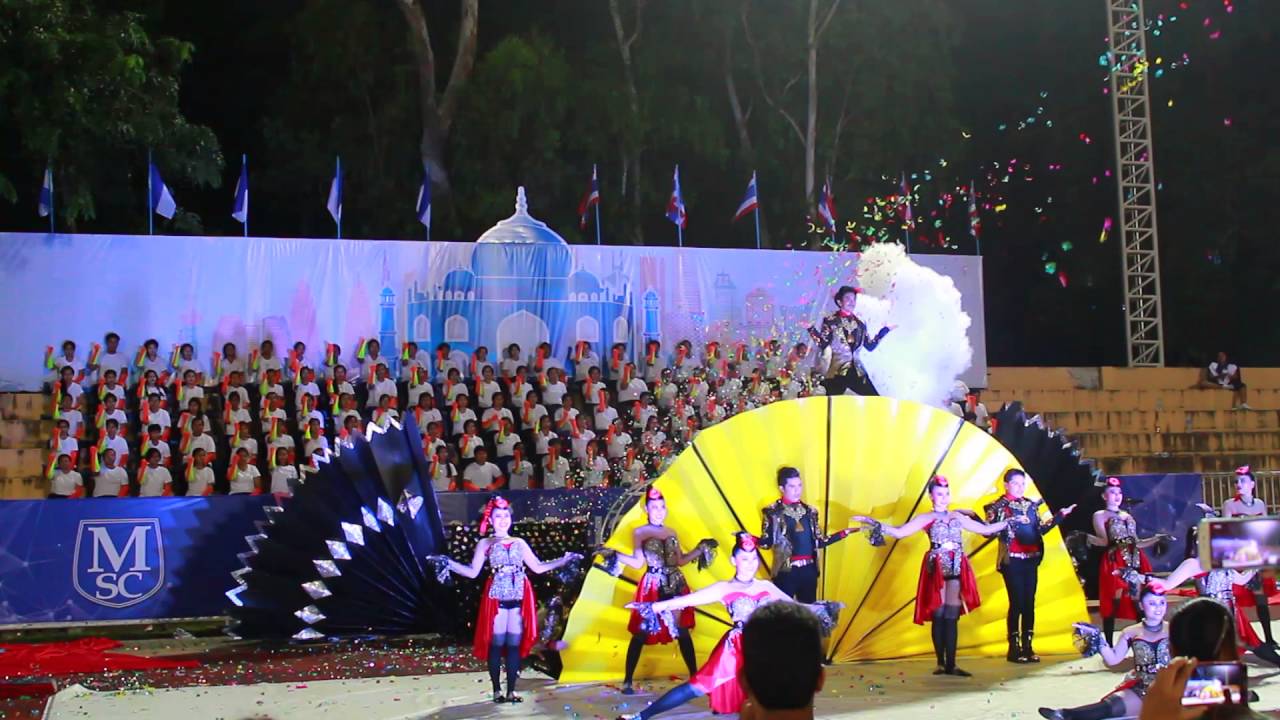 กองเชียร์ เเละ เชียร์ลีดเดอร์ คณะวิทยาการจัดการ มหาวิทยาลัยราชภัฏสุราษฏร์ธานี