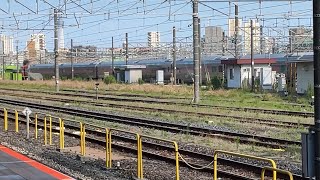 【カシオペア紀行ラストラン運転に伴うE26系尾久車両センター内構内移動】国鉄DE10 1603号機+E26系12両が尾久車両センター構内を移動　2025年6月28日