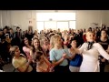 Flash Mob - ~cool~  High School Principal Surprises her students 🎵💃🏽