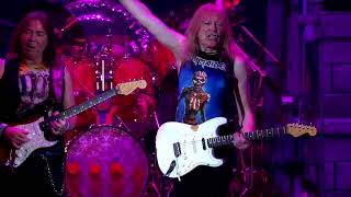 Iron Maiden - Fear Of The Dark (The Book Of Souls: Live Chapter)