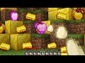 Minecraft UHC but eggs secretly give you magic loot...