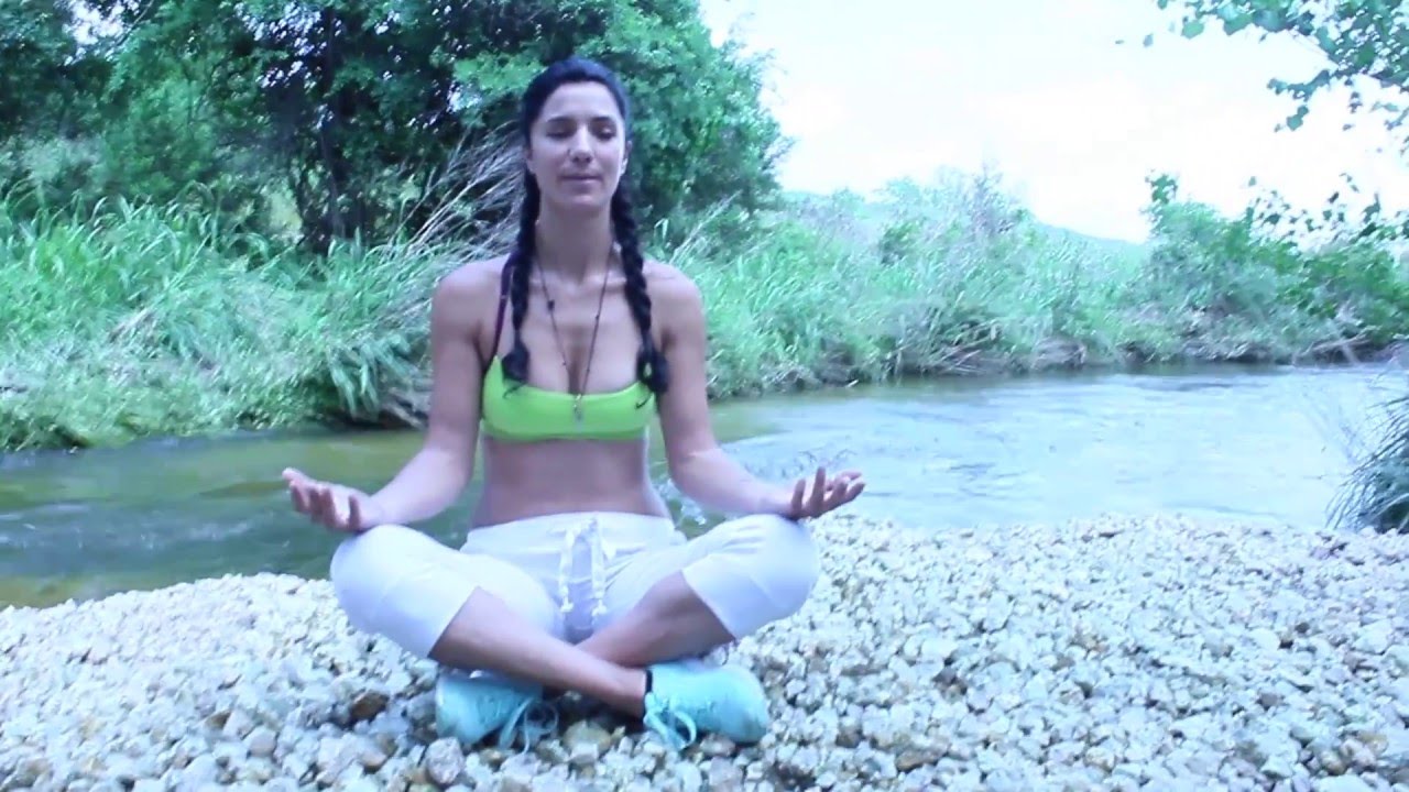 BEGINNERS MEDITATION FEELING YOUR BREATH! meditation for anxiety