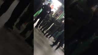 В ТЦ Сомбреро двое пьяных устроили схватку с ЧОП