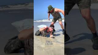Man Bear Crawls Entire Beach With Trash Bag