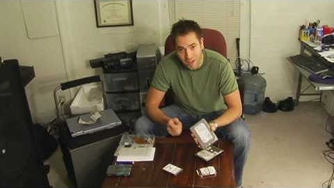 Computer Hardware : What Is the Definition of a Hard Disk Drive?