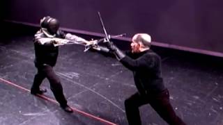 Italian Rapier Fencing: Defensive technique with the rapier and dagger