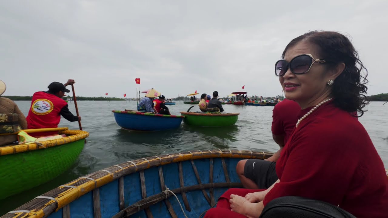 Hoi An Coconut Village / Osmo nano