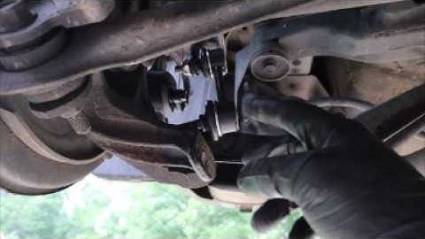 How to Replace Rear Sway Bar Links On A 2005-2009 Subaru Outback