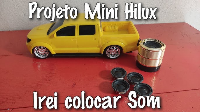 Mini Hilux Com Paredão Como Fazer a Caixinha de Som  Veículo de luxo,  Paredoes de som, Miniaturas de carros