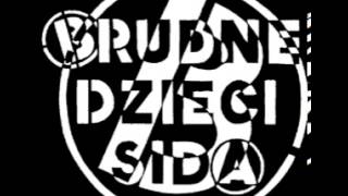 Video thumbnail of "brudne dzieci sida - Laski Z Małymi Cyckami"