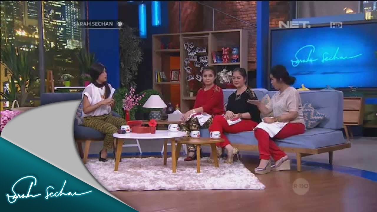 Keluarga Berambut Panjang Luar Biasa