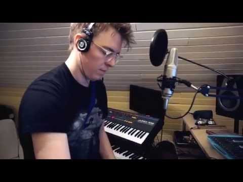 SPEARFISHER - live looping w/ Alesis Samplepad Pro, Vortex, Roland Juno 106 and Ableton Push