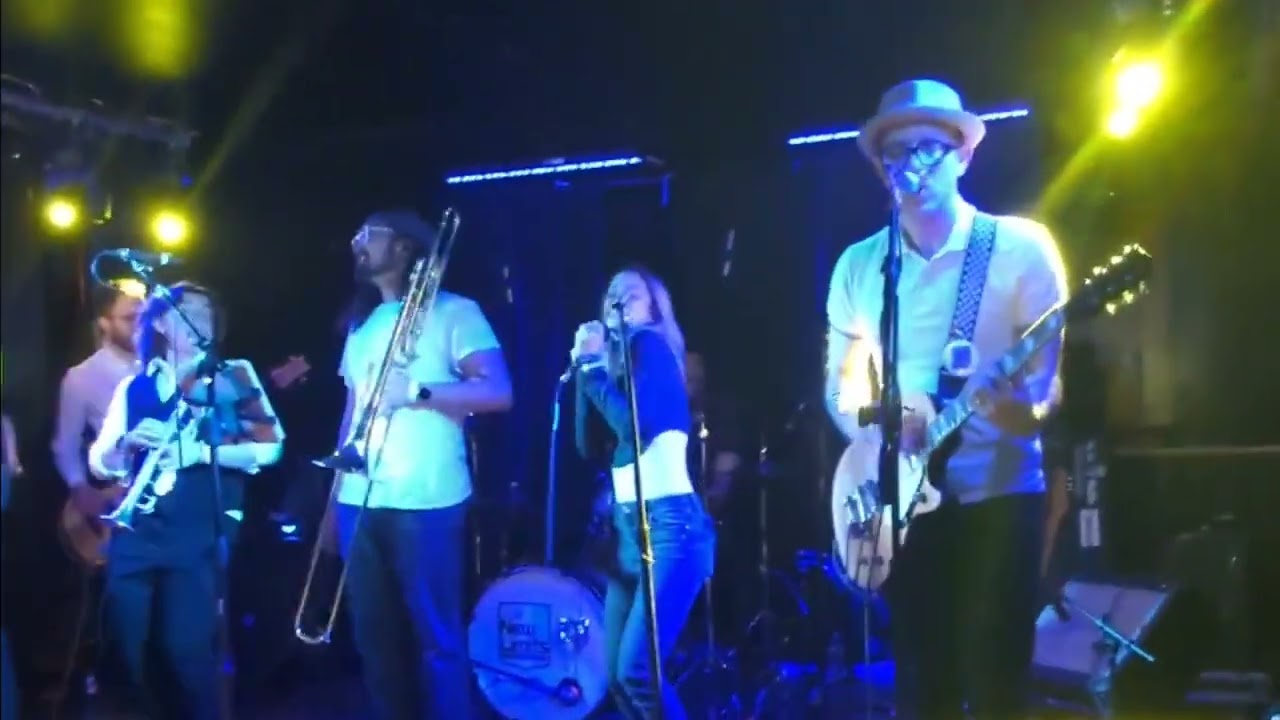 "Priceless" - The New Limits - Live 5/5/24, Alchemy, Providence auf YouTube ansehen "Priceless" - The New Limits - Live 5/5/24, Alchemy, Providence auf YouTube ansehen