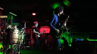 Watch Kenny G Santa Claus Is Coming To Town video