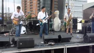 Keep a Dollar in Your Pocket  by Jimmy Pritchard band @ Riverfront Blues Festival 2014 chords