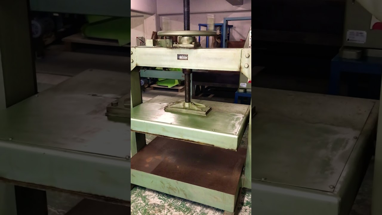 4X8半自動プレス【現場現状渡し】