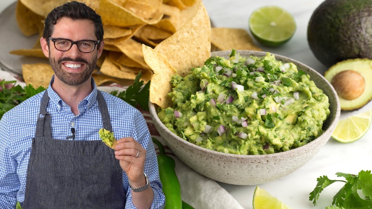 How to Make Guacamole - YouTube